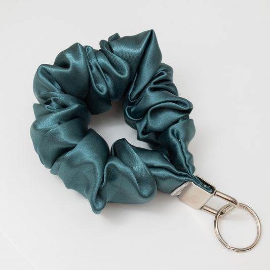 SCRUNCHIE KEYCHAIN